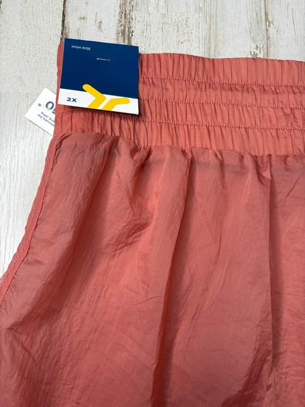 Old Navy High Waisted Lightweight Water- repellent 2-in-1 Run Shorts, Size 2X - Picture 16 of 16